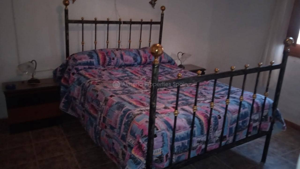 Finca/Country House for sale in Cantoria - € 130,000 (Ref: 9377736)