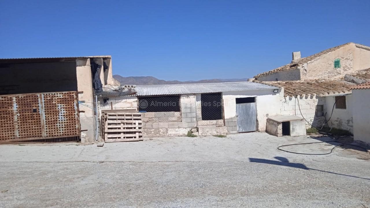 Finca/Country House for sale in Cantoria - € 130,000 (Ref: 9377736)