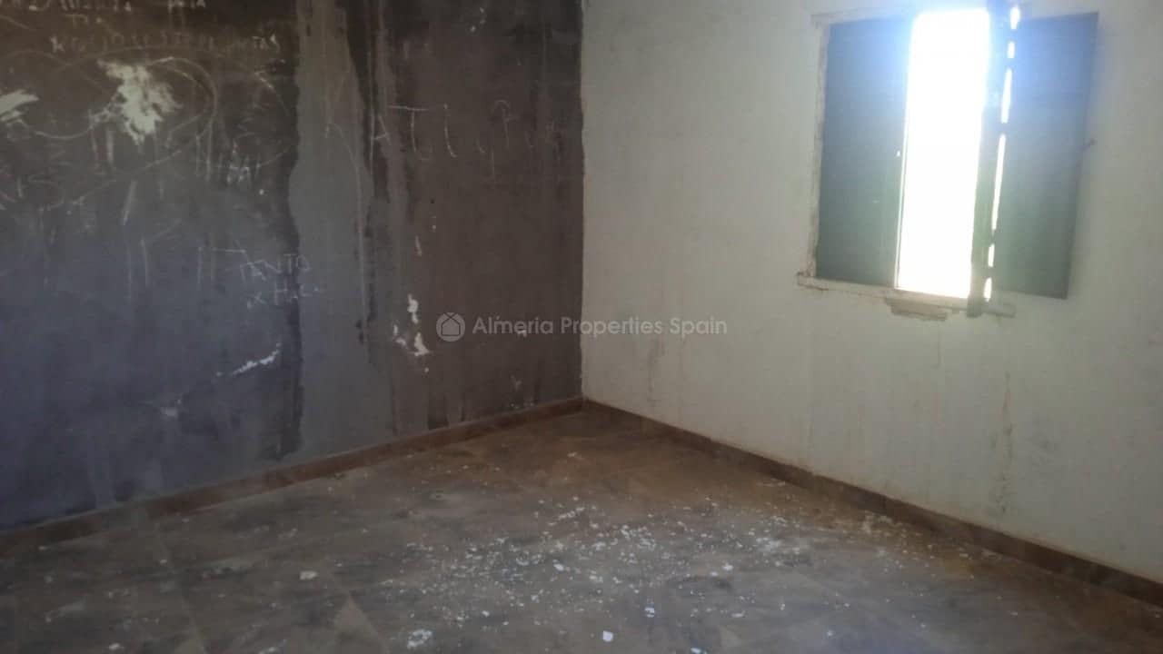 8 soverom Finca/Herregård til salgs i Cantoria - € 71 800 (Ref: 9377737)