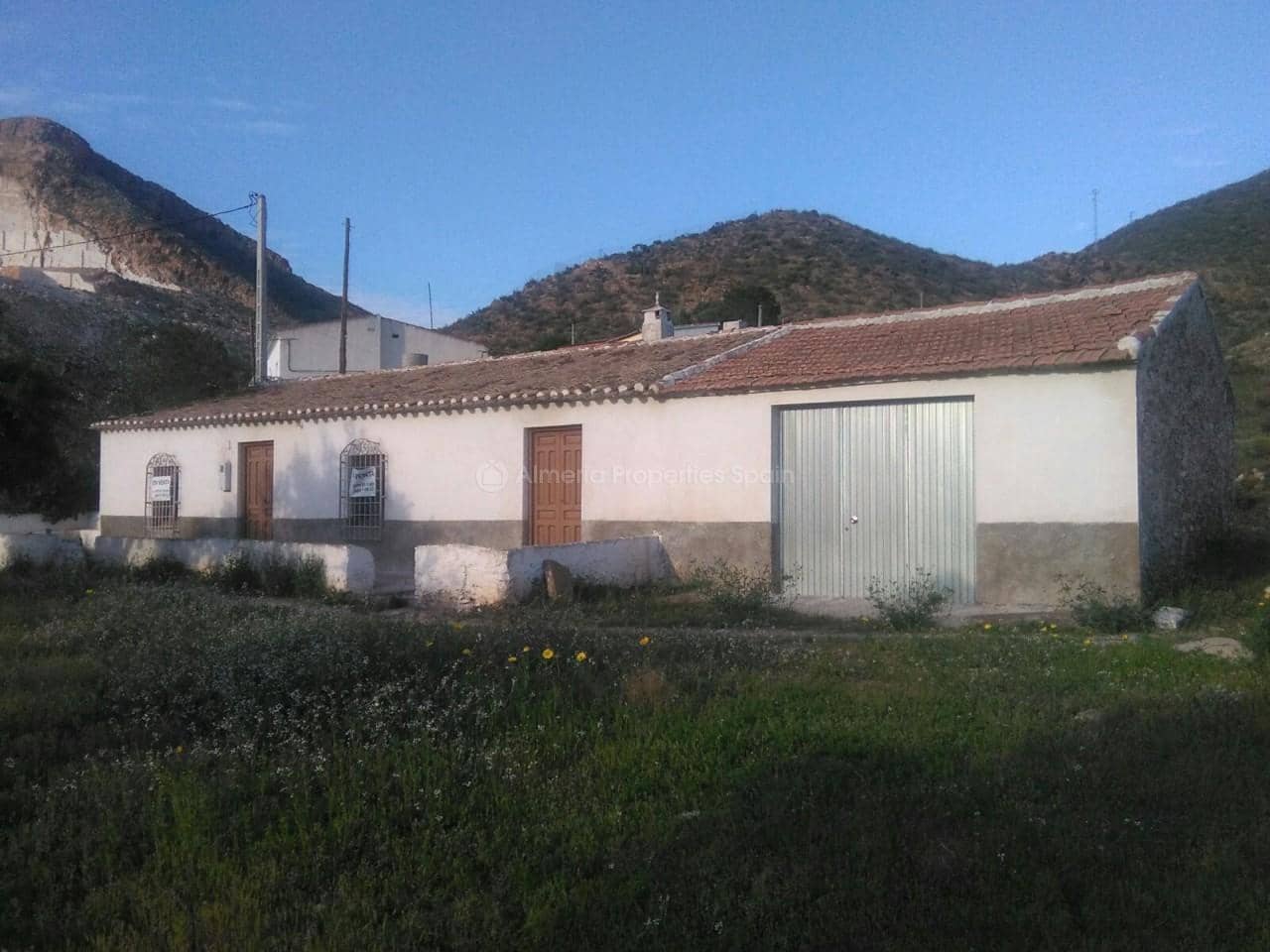 4 soveværelse Finca/Landehus til salg i Lubrin - € 75.000 (Ref: 9377739)