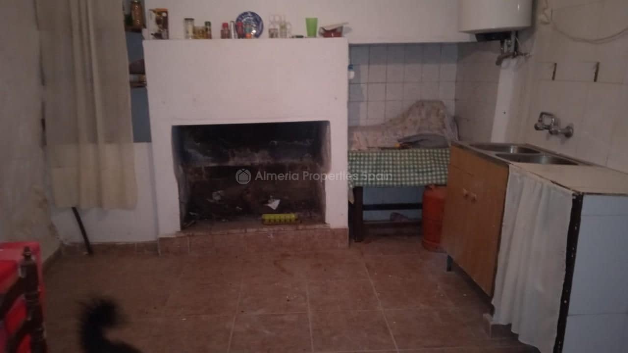 4 sypialnia Finka/Dom wiejski na sprzedaż w Oria - 86 000 € (Ref: 9384931)