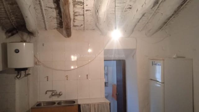 4 sypialnia Finka/Dom wiejski na sprzedaż w Oria - 86 000 € (Ref: 9384931)