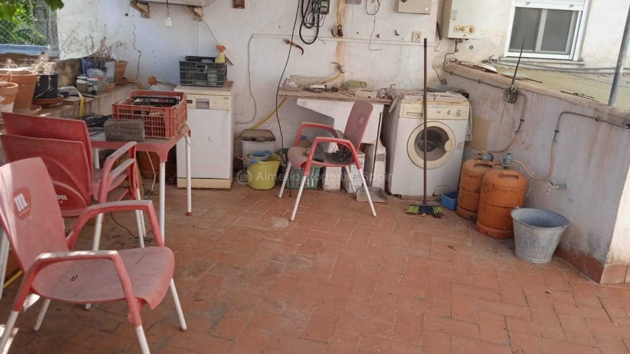 9 slaapkamer Huis te koop in Albanchez - € 126.000 (Ref: 9415424)