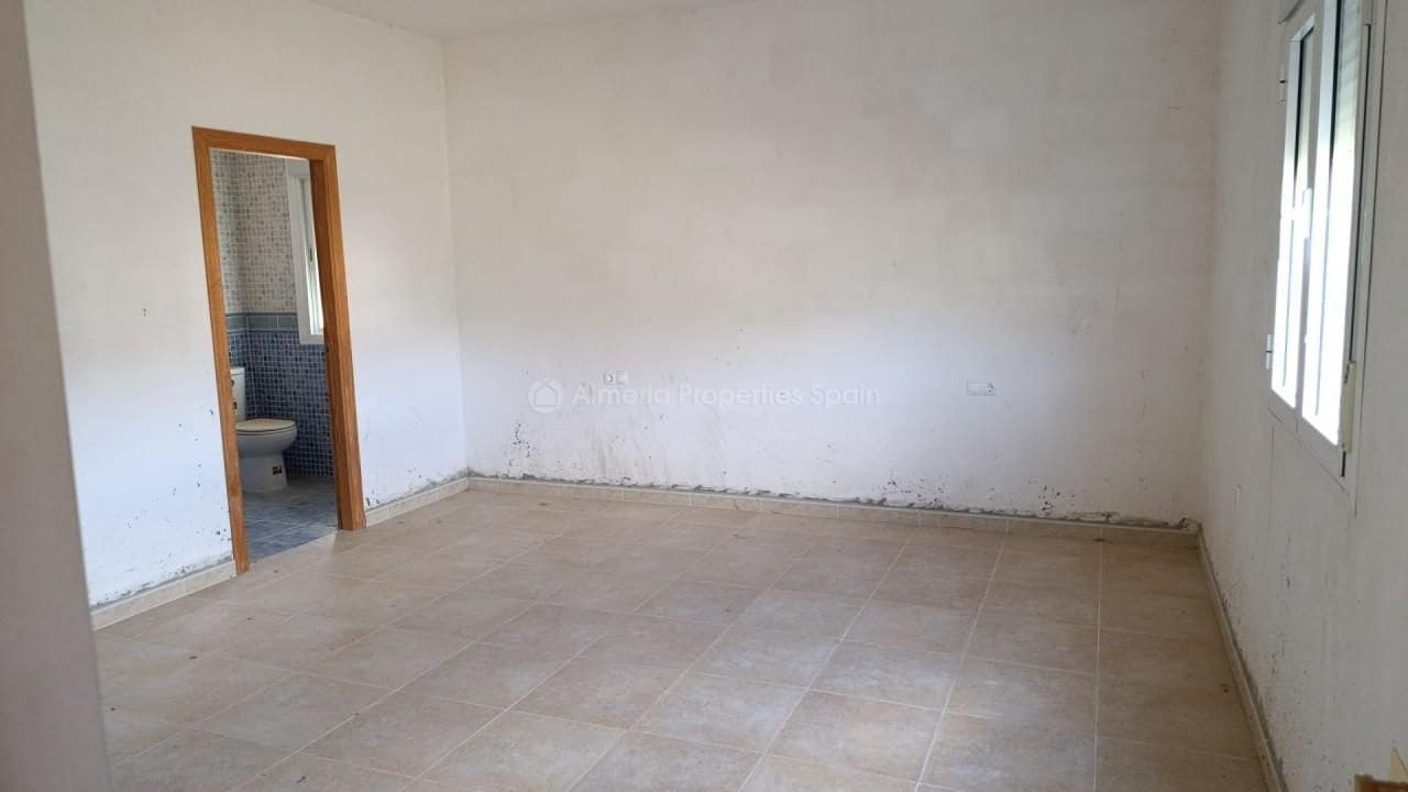 6 chambre Finca/Maison de Campagne à vendre à Lubrin - 125 000 € (Ref: 9578248)