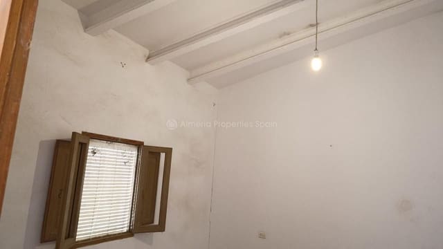 3 makuuhuone Maalaistalo myytävänä paikassa Almanzora, Cantoria - 85 000 € (Ref: 9805837)