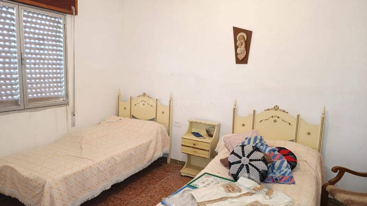 7 bedroom Townhouse for sale in Partaloa - € 55,000 (Ref: 9826904)
