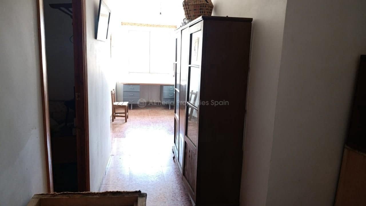 7 bedroom Townhouse for sale in Partaloa - € 55,000 (Ref: 9826904)