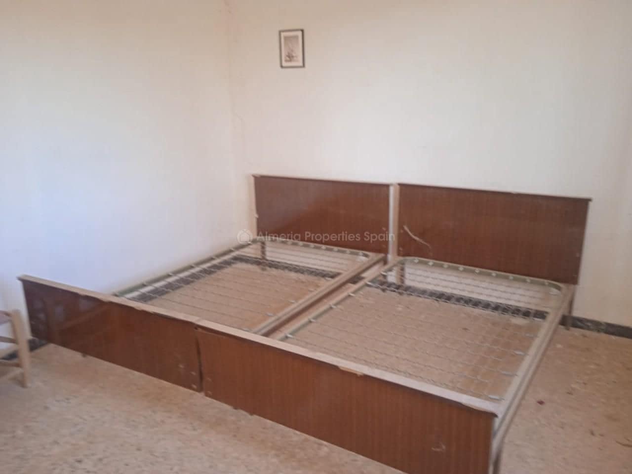 7 bedroom Finca/Country House for sale in Albox - € 77,000 (Ref: 9838739)