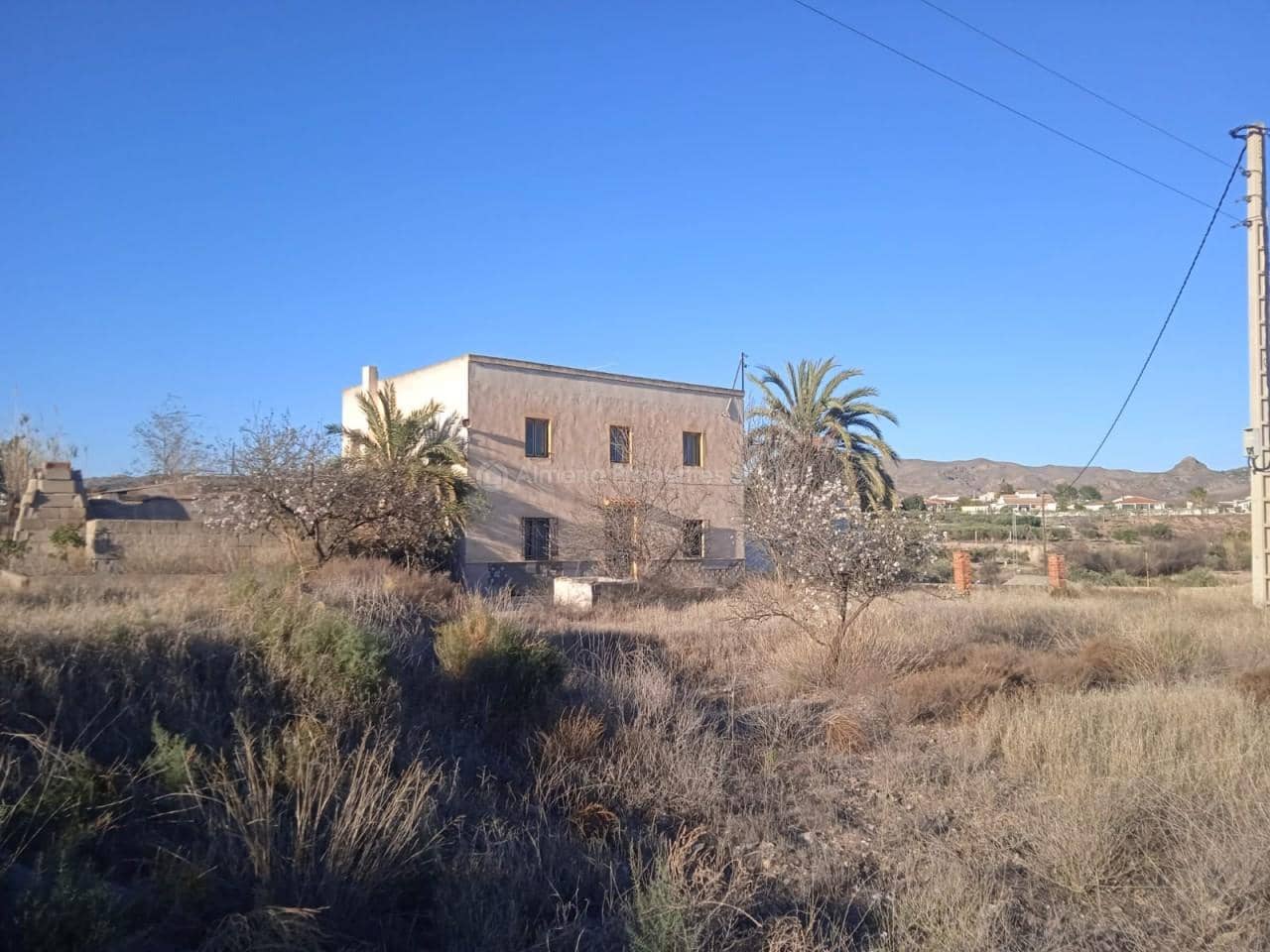 7 bedroom Finca/Country House for sale in Albox - € 77,000 (Ref: 9838739)