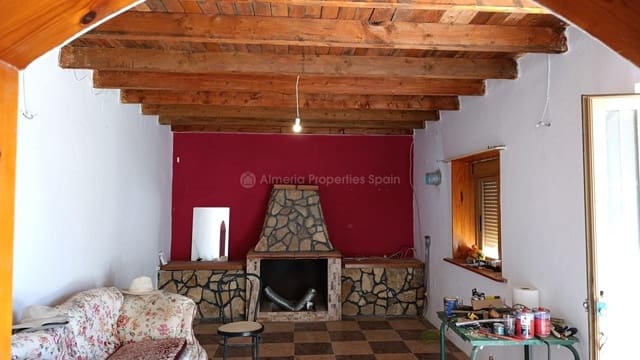 4 makuuhuone Maalaistalo myytävänä paikassa Chirivel - 90 000 € (Ref: 9844648)