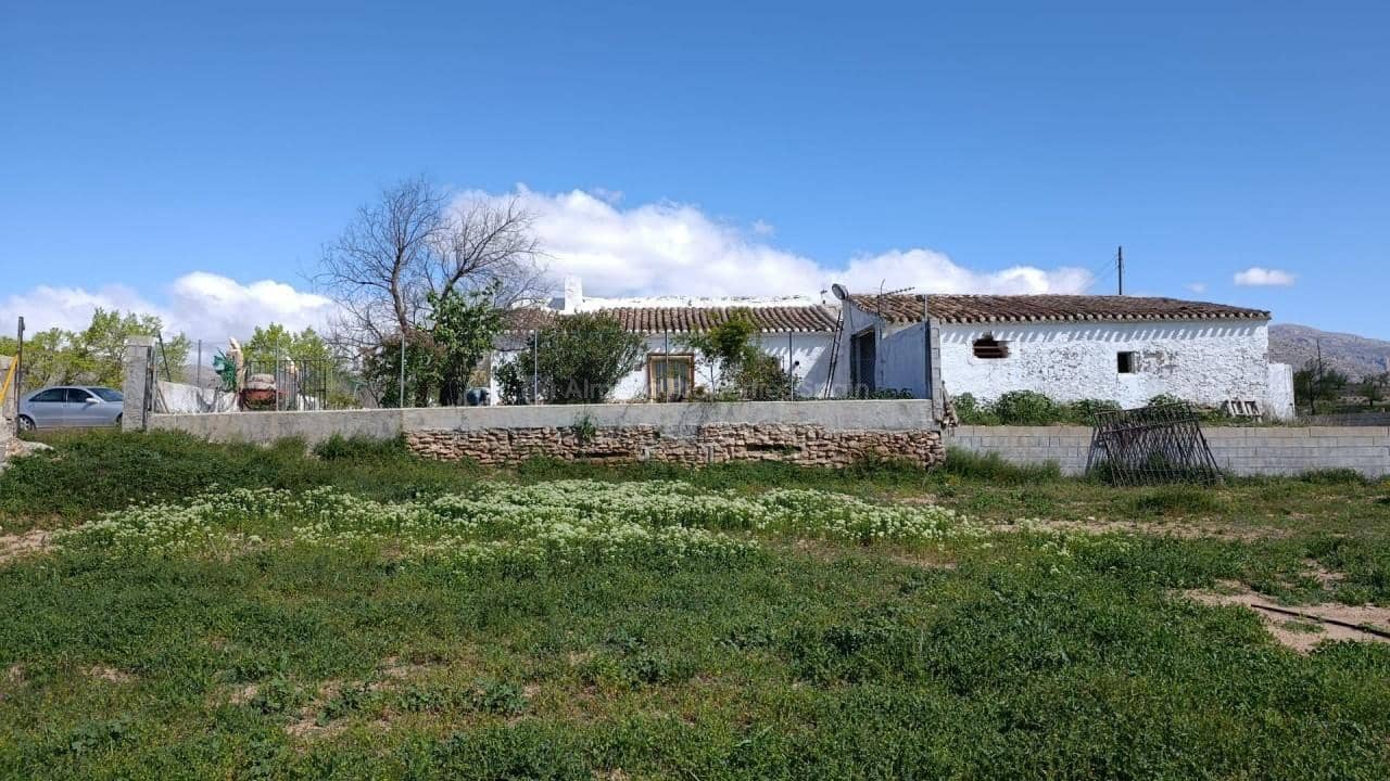 4 bedroom Finca/Country House for sale in Chirivel - € 90,000 (Ref: 9844648)