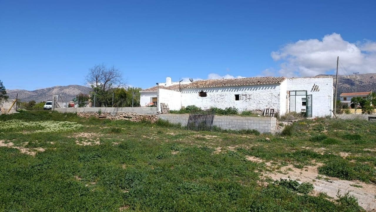 4 bedroom Finca/Country House for sale in Chirivel - € 90,000 (Ref: 9844648)