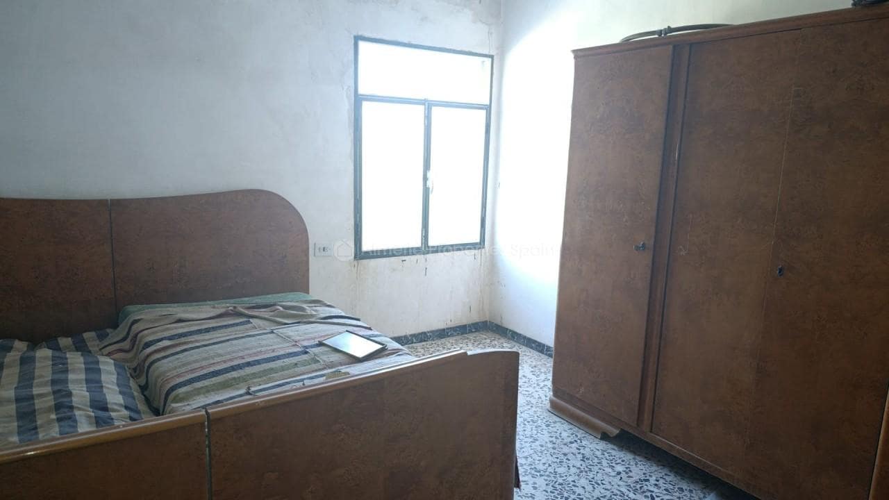 16 sypialnia Finka/Dom wiejski na sprzedaż w Albox - 175 000 € (Ref: 9870506)