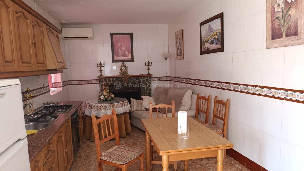 4 soverom Finca/Herregård til salgs i Albox - € 100 000 (Ref: 9906626)