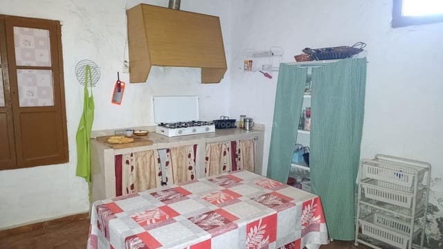 4 soverom Finca/Herregård til salgs i Albox - € 100 000 (Ref: 9906626)
