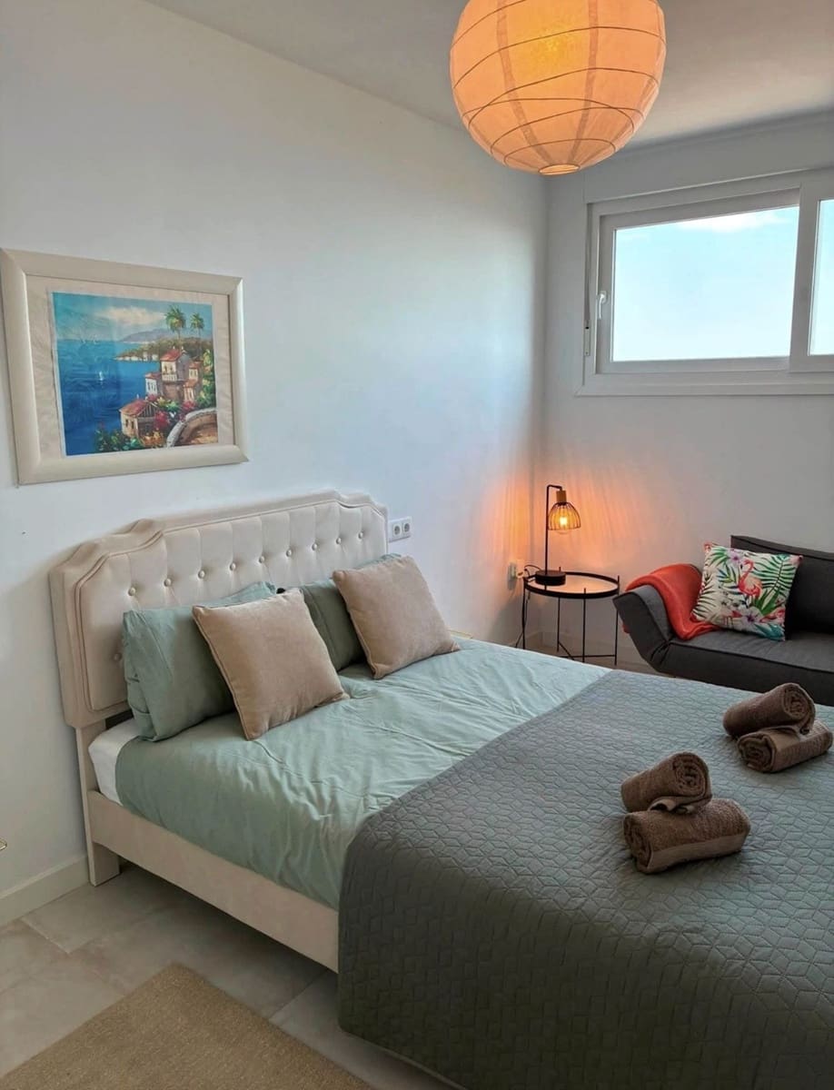 3 Zimmer Haus zu verkaufen in Torrox-Costa mit Pool Garage - 575.000 € (Ref: 10001372)