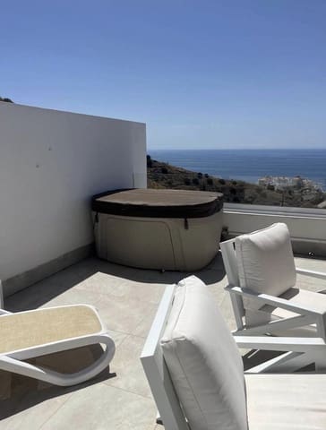 3 Zimmer Haus zu verkaufen in Torrox-Costa, Torrox mit Pool Garage - 575.000 € (Ref: 10001372)