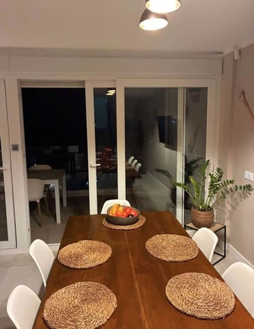 3 Zimmer Haus zu verkaufen in Torrox-Costa, Torrox mit Pool Garage - 575.000 € (Ref: 10001372)