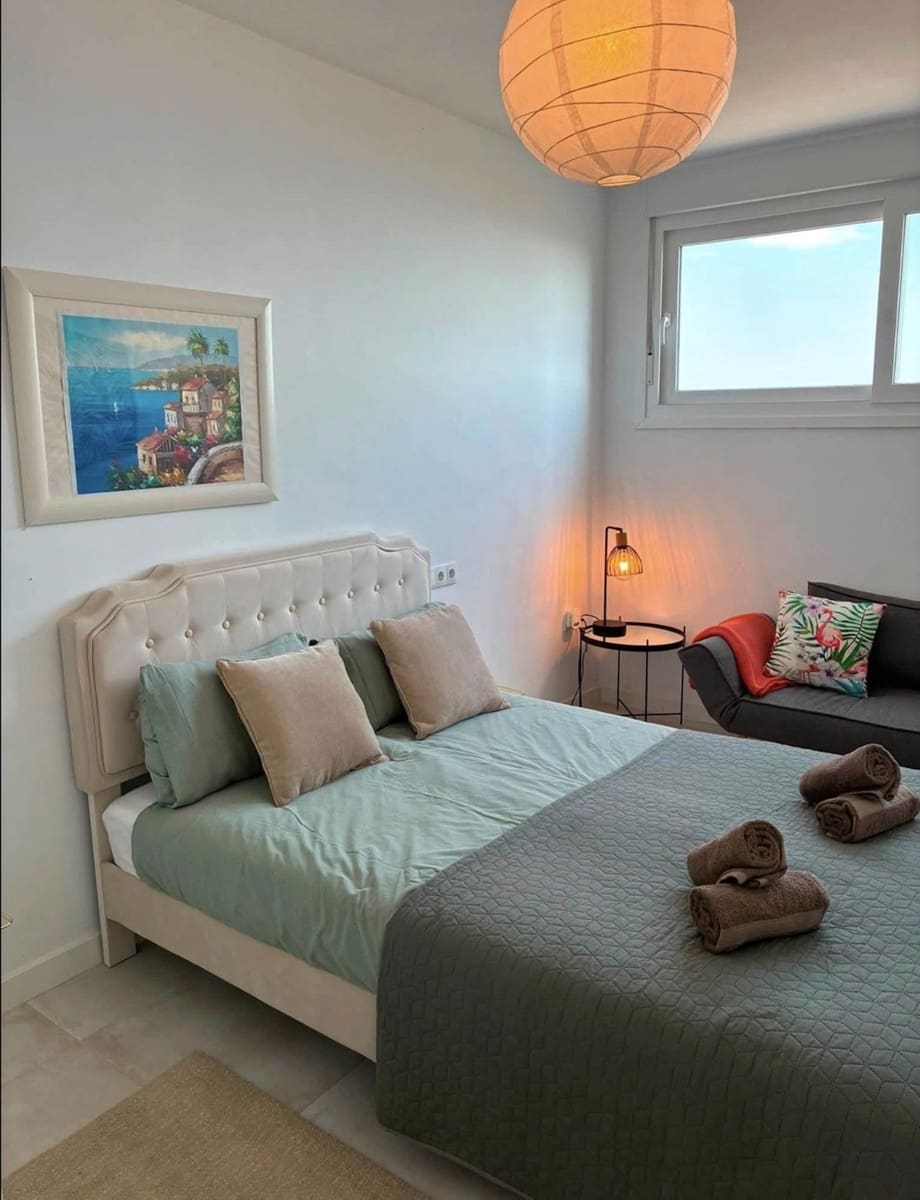 3 Zimmer Haus zu verkaufen in Torrox-Costa mit Pool Garage - 575.000 € (Ref: 10001372)