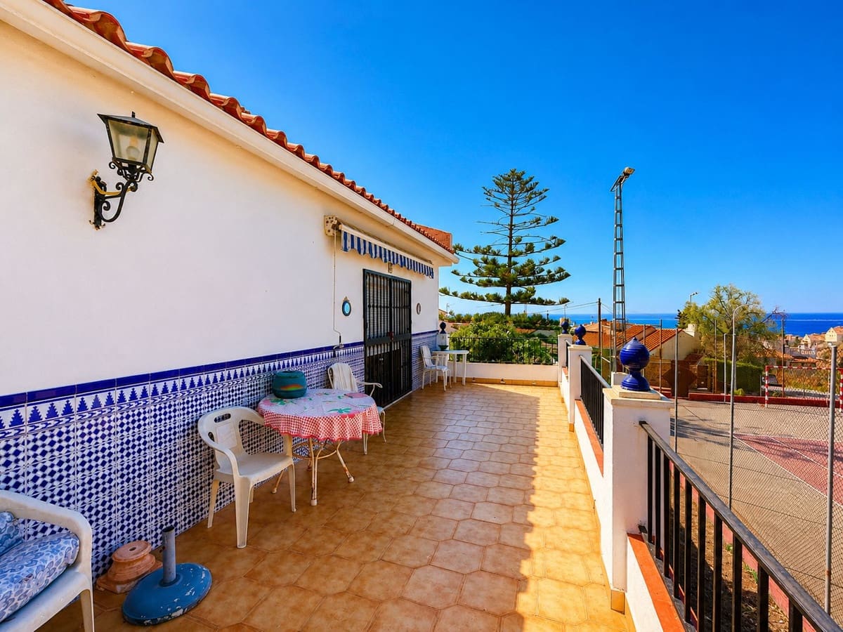 3 camera da letto Villa in vendita in Chilches - 985.000 € (Rif: 10014800)