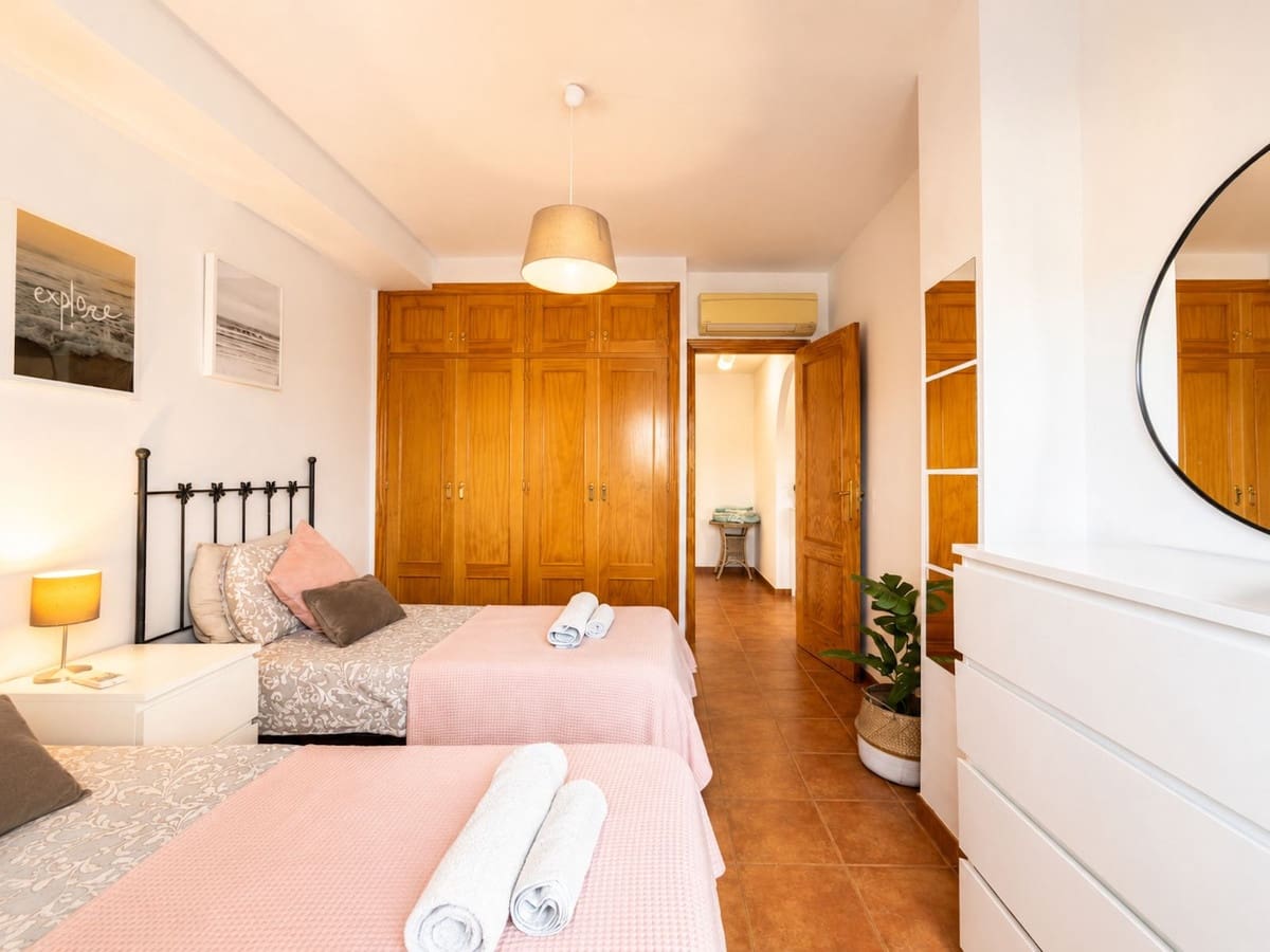 2 soverom Leilighet til salgs i Frigiliana med svømmebasseng - € 299 000 (Ref: 10026583)
