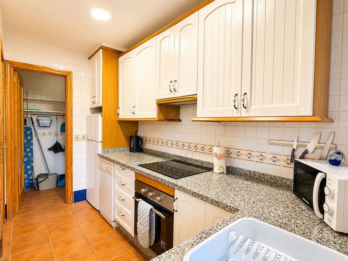 2 soverom Leilighet til salgs i Frigiliana med svømmebasseng - € 299 000 (Ref: 10026583)