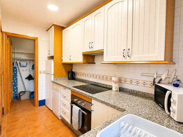 2 soverom Leilighet til salgs i Frigiliana med svømmebasseng - € 299 000 (Ref: 10026583)