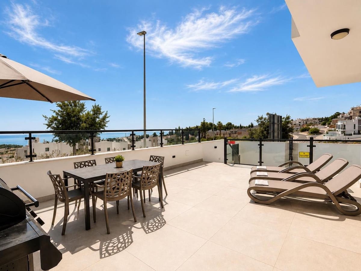 3 sypialnia Willa na sprzedaż w Nerja z basenem garażem - 789 000 € (Ref: 10044206)