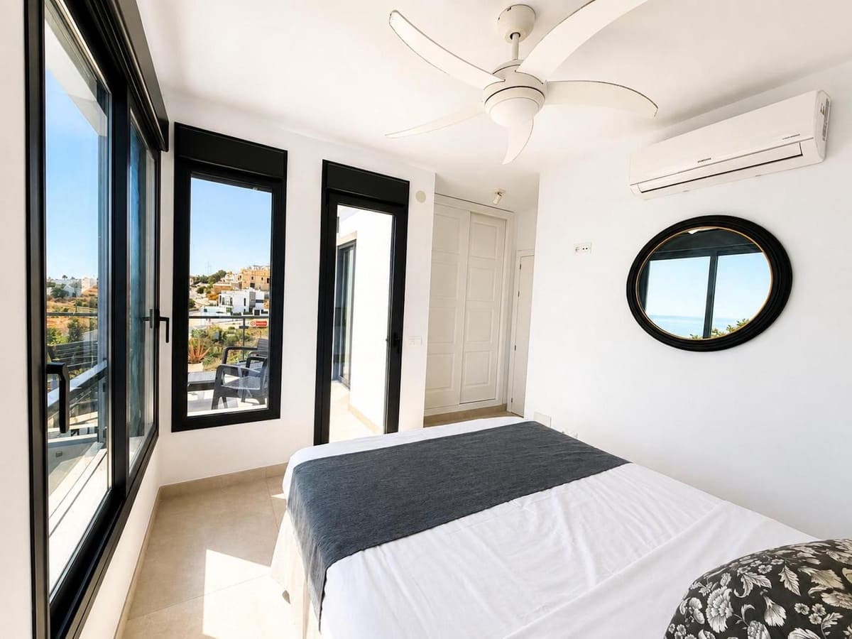 3 sypialnia Willa na sprzedaż w Nerja z basenem garażem - 789 000 € (Ref: 10044206)