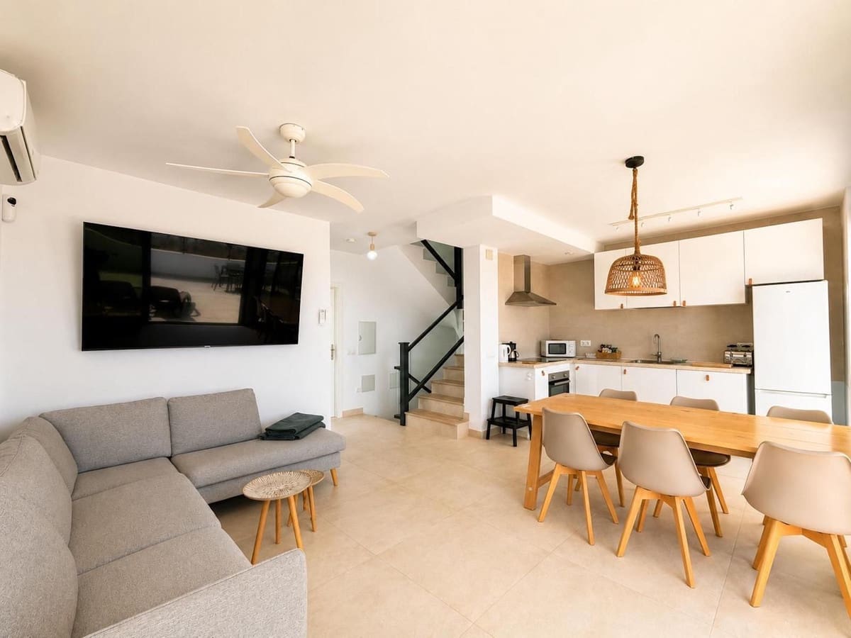 3 sypialnia Willa na sprzedaż w Nerja z basenem garażem - 789 000 € (Ref: 10044206)