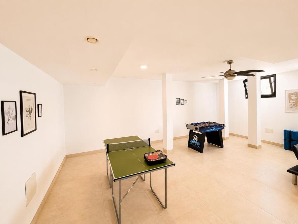 3 sypialnia Willa na sprzedaż w Nerja z basenem garażem - 789 000 € (Ref: 10044206)
