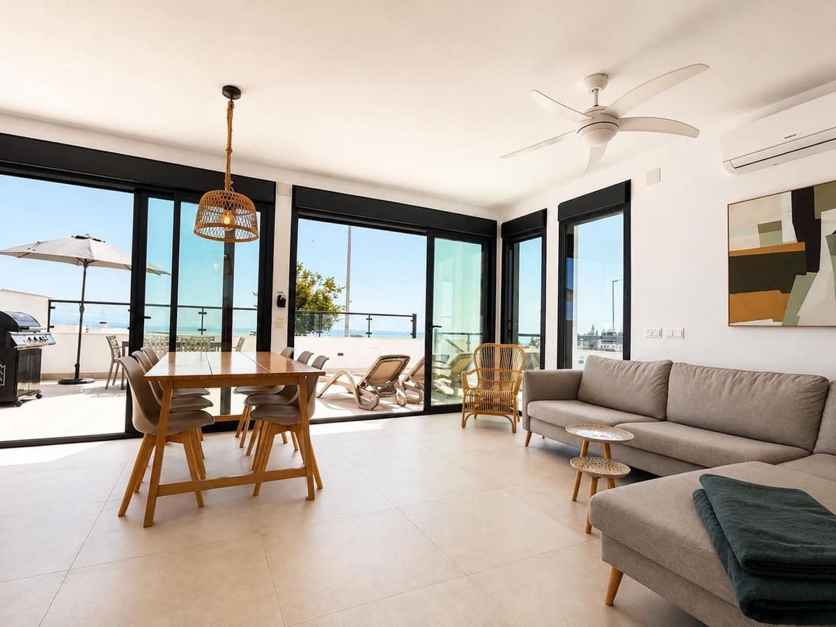 3 sypialnia Willa na sprzedaż w Nerja z basenem garażem - 789 000 € (Ref: 10044206)
