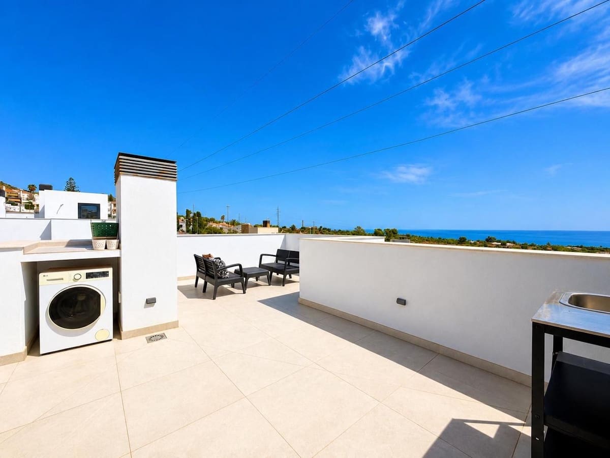 3 sypialnia Willa na sprzedaż w Nerja z basenem garażem - 789 000 € (Ref: 10044206)
