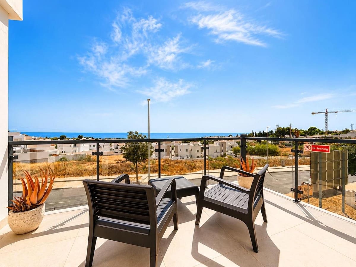 3 sypialnia Willa na sprzedaż w Nerja z basenem garażem - 789 000 € (Ref: 10044206)