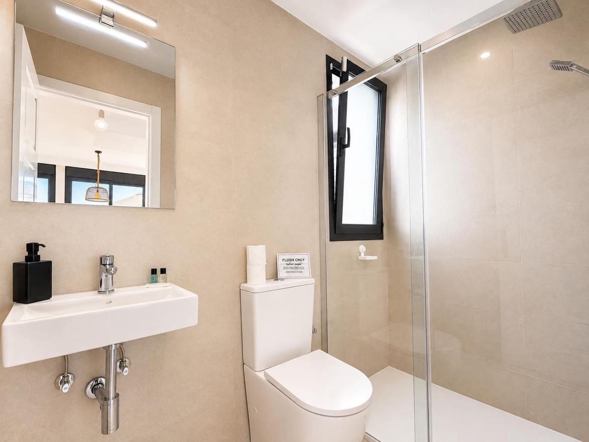 Chalet de 3 habitaciones en Nerja en venta con piscina garaje - 789.000 € (Ref: 10044206)
