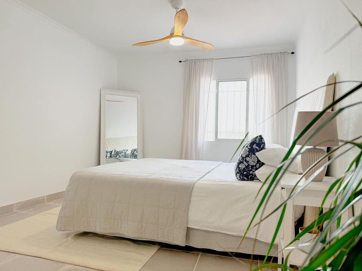4 bedroom Villa for sale in Nerja with pool garage - € 995,000 (Ref: 10046751)