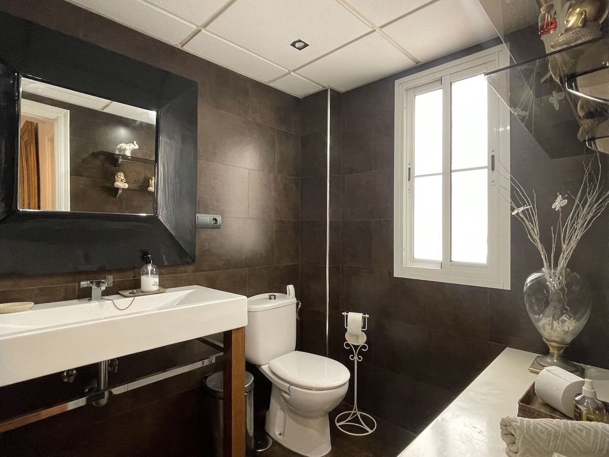 2 sovrum Takvåning till salu i Nerja med garage - 975 000 € (Ref: 10057388)