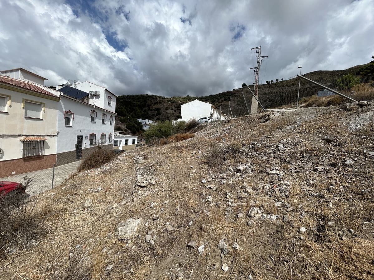 Building Plot for sale in Competa - € 130,000 (Ref: 10060928)