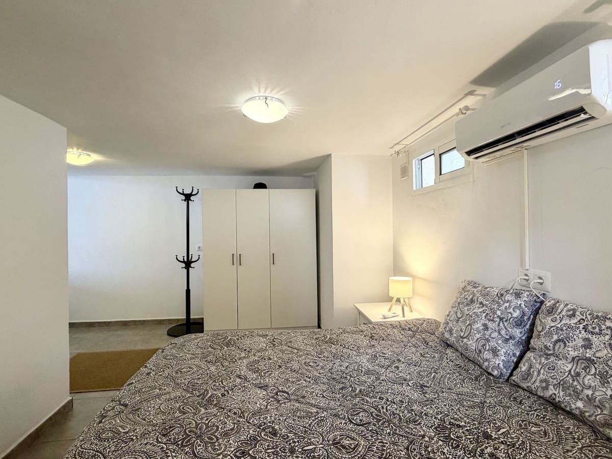 Casa de 3 habitaciones en Nerja en alquiler con piscina - 1.200 € (Ref: 10073301)