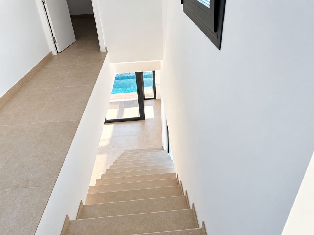 3 Zimmer Villa zu verkaufen in Nerja mit Pool Garage - 795.000 € (Ref: 10088461)