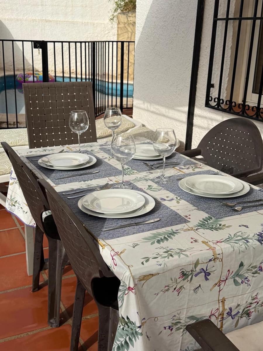 3 bedroom Villa for sale in Nerja with pool garage - € 690,000 (Ref: 10101341)