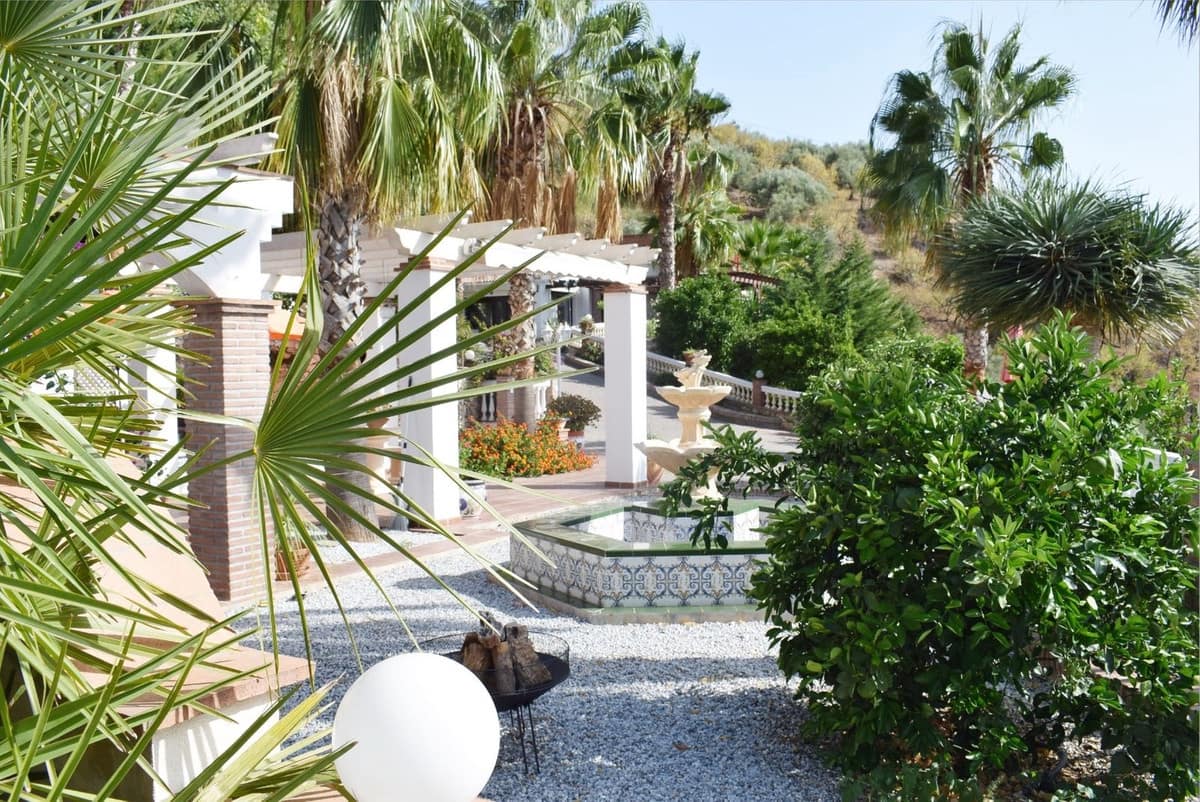 3 soveværelse Villa til salg i Competa med swimmingpool - € 990.000 (Ref: 10106569)
