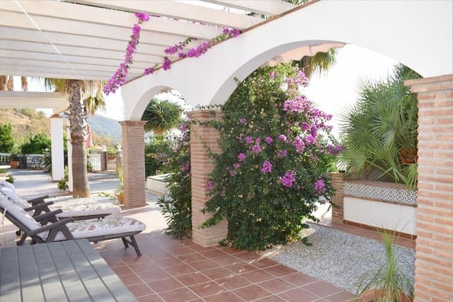 6 sovrum Villa till salu i Cómpeta med pool - 1 495 000 € (Ref: 10106570)