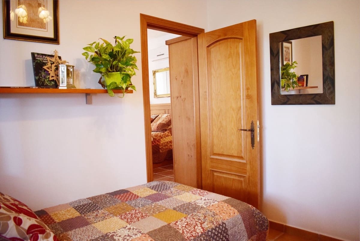 6 sovrum Villa till salu i Competa med pool - 1 495 000 € (Ref: 10106570)