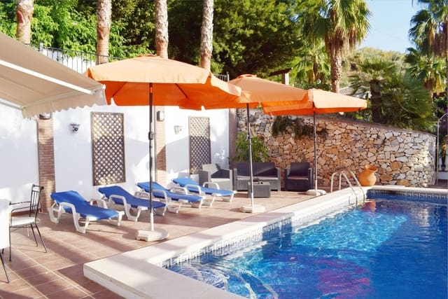 6 sovrum Villa till salu i Cómpeta med pool - 1 495 000 € (Ref: 10106570)