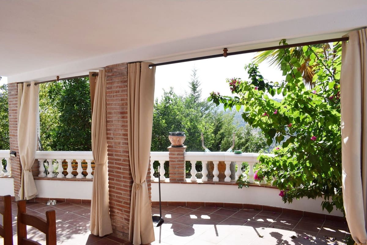 6 sovrum Villa till salu i Competa med pool - 1 495 000 € (Ref: 10106570)