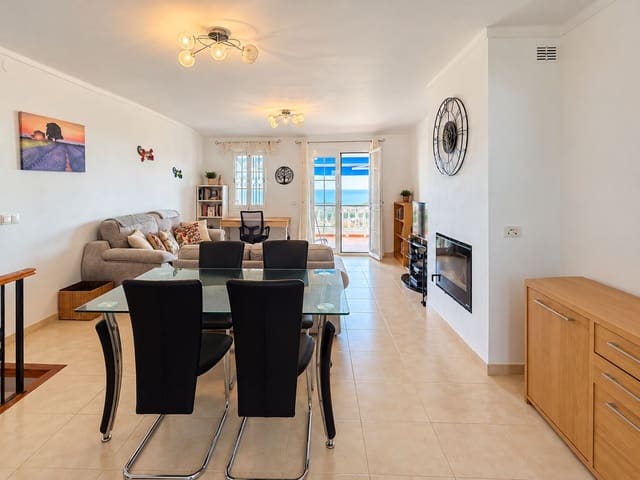 2 Zimmer Haus zu verkaufen in Nerja mit Pool Garage - 379.000 € (Ref: 10154150)