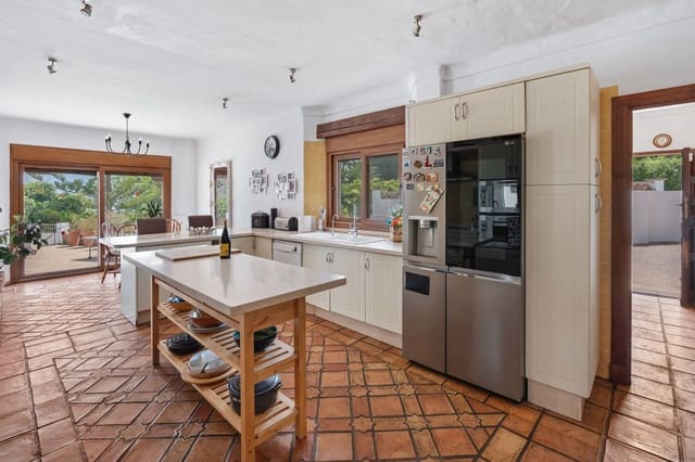 6 soverom Villa til salgs i Frigiliana med svømmebasseng garasje - € 1 950 000 (Ref: 10170475)