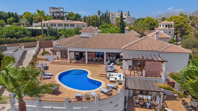 6 soverom Villa til salgs i Frigiliana med svømmebasseng garasje - € 1 950 000 (Ref: 10170475)