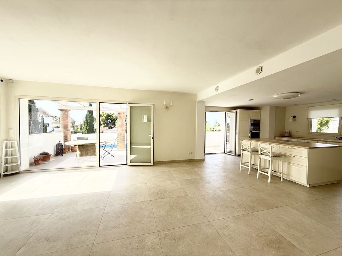3 chambre Villa/Maison à vendre à Frigiliana avec piscine garage - 995 000 € (Ref: 10172394)